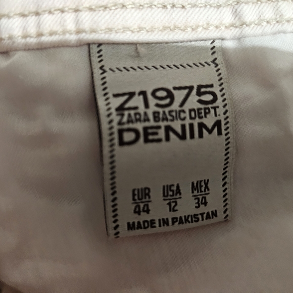 Zara brand light pink denim shorts - Picture 3 of 3